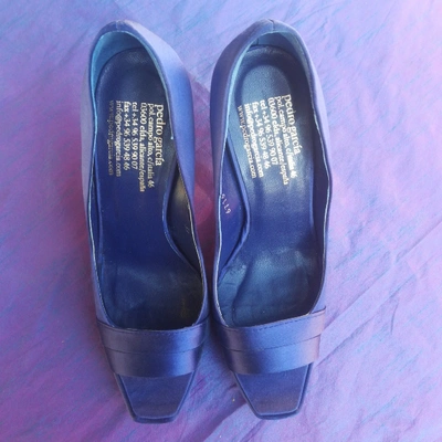 Pre-owned Pedro Garcia Cloth Heels In Purple