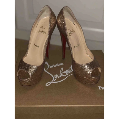 Pre-owned Christian Louboutin Lady Peep Glitter Heels In Gold