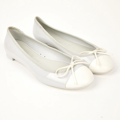 Pre-owned Chanel Grey Rubber Ballet Flats