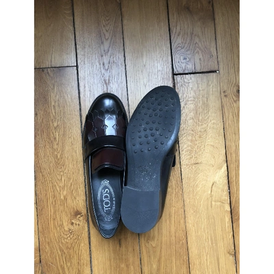 Pre-owned Tod's Leather Flats In Black