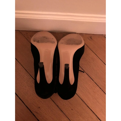 Pre-owned Gianvito Rossi Heels In Black