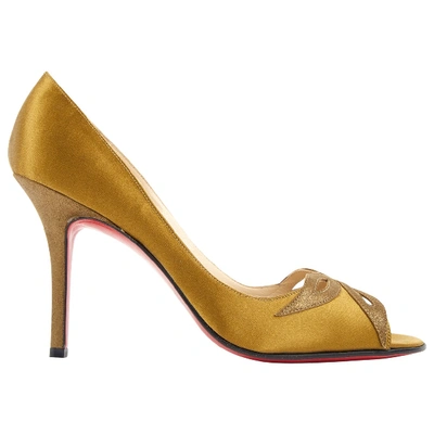 Pre-owned Christian Louboutin Green Cloth Heels