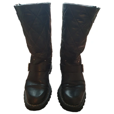 Pre-owned Chanel Leather Biker Boots In Black