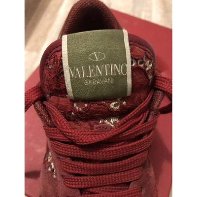 Pre-owned Valentino Garavani Rockstud Leather Trainers In Red