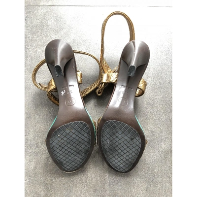 Pre-owned Chanel Leather Sandals In Gold