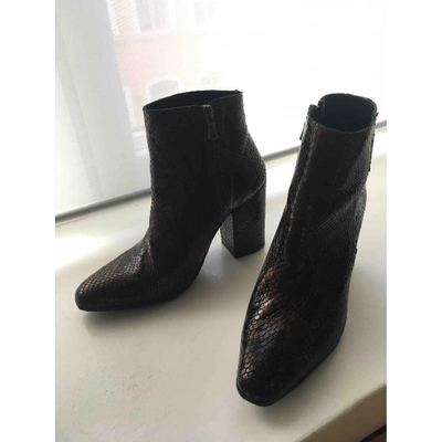 Pre-owned Minimarket Brown Patent Leather Ankle Boots