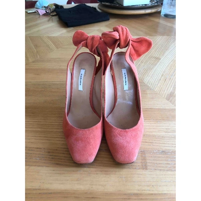 Pre-owned Carven Heels In Orange