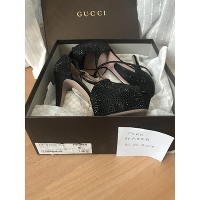 Pre-owned Gucci Black Cloth Sandals