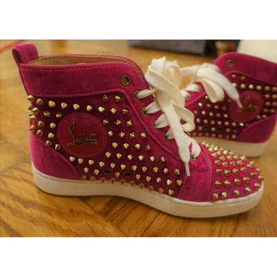 Pre-owned Christian Louboutin Lou Spikes Velvet Trainers In Pink