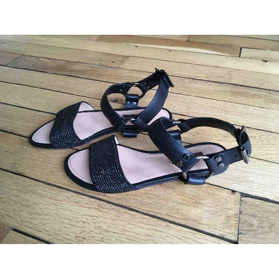 Pre-owned Louis Vuitton Leather Sandals In Black