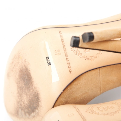 Pre-owned Aleksander Siradekian Heels In Beige