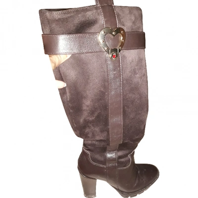 Pre-owned Moschino Boots In Brown