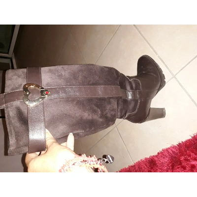 Pre-owned Moschino Boots In Brown