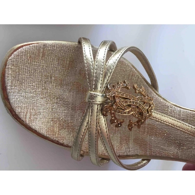 Pre-owned Roberto Cavalli Leather Sandals In Gold