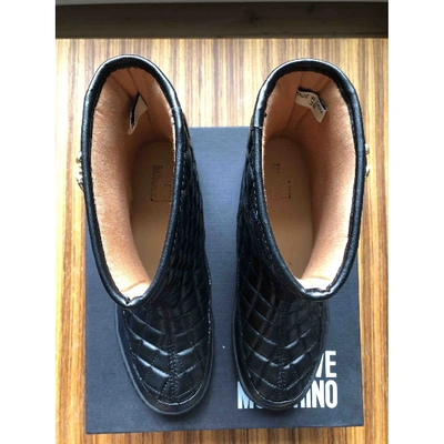 Pre-owned Moschino Ankle Boots In Black