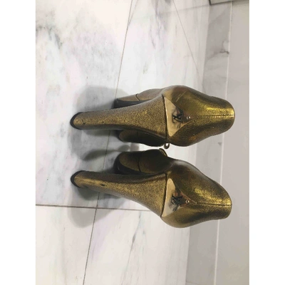 Pre-owned Louis Vuitton Leather Heels In Gold