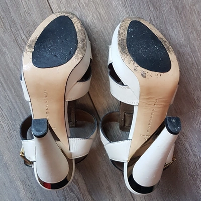 Pre-owned Barbara Bui White Leather Sandals