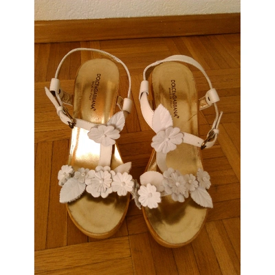 Pre-owned Dolce & Gabbana Leather Sandals In White