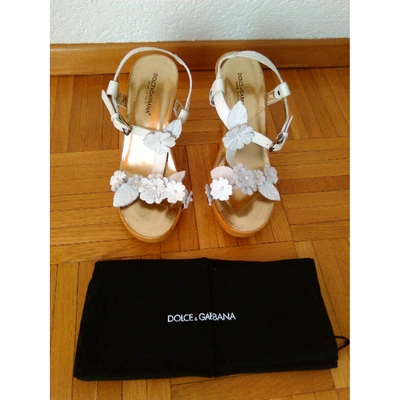 Pre-owned Dolce & Gabbana Leather Sandals In White