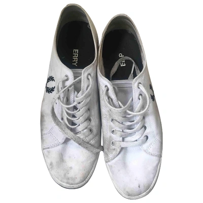 Pre-owned Fred Perry Cloth Trainers In White
