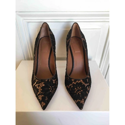Pre-owned Givenchy Leather Heels In Pattern