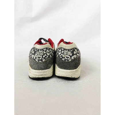 Pre-owned Nike Air Max  Grey Suede Trainers