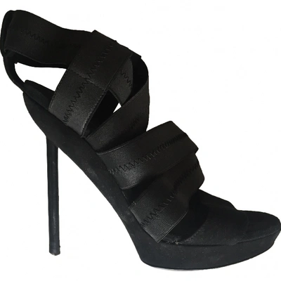 Pre-owned Saint Laurent Leather Sandals In Black