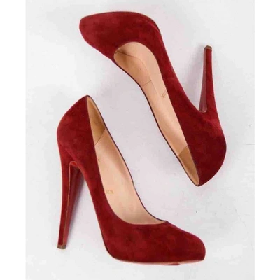 Pre-owned Christian Louboutin Burgundy Suede Heels