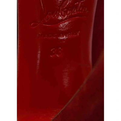 Pre-owned Christian Louboutin Burgundy Suede Heels