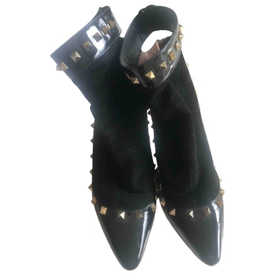Pre-owned Valentino Garavani Black Suede Ankle Boots