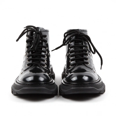 Pre-owned Alexander Mcqueen Patent Leather Boots In Black