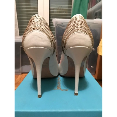 Pre-owned Jean-michel Cazabat White Leather Heels