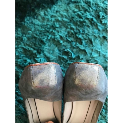 Pre-owned Finsk Leather Heels In Gold