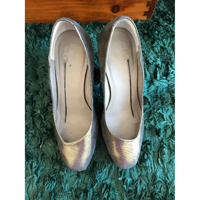 Pre-owned Finsk Leather Heels In Gold