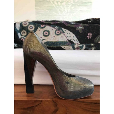 Pre-owned Finsk Leather Heels In Gold