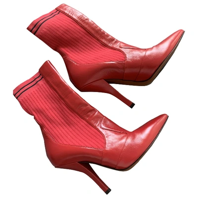 Pre-owned Fendi Leather Ankle Boots In Red