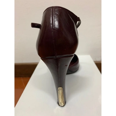 Pre-owned Pierre Cardin Leather Heels In Burgundy