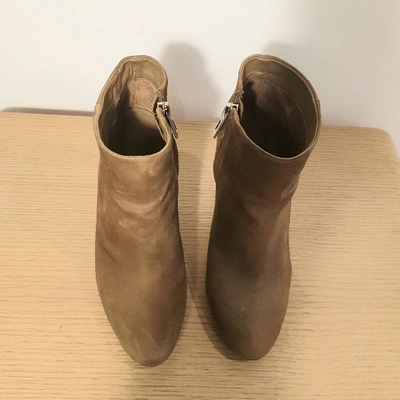 Pre-owned Schutz Leather Boots In Beige