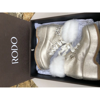 Pre-owned Rodo Leather Lace Up Boots In Gold