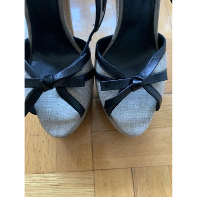 Pre-owned Giambattista Valli Cloth Sandals In Grey