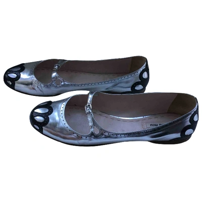 Pre-owned Miu Miu Leather Ballet Flats In Silver