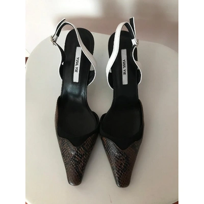 Pre-owned Yuul Yie Leather Heels In Brown