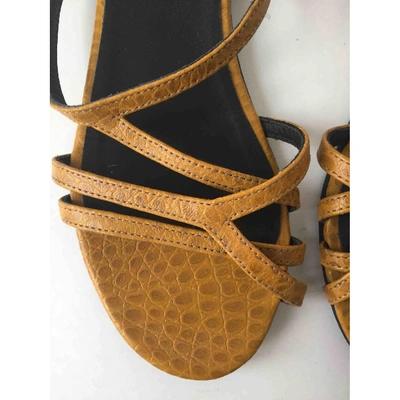 Pre-owned Roseanna Yellow Leather Sandals