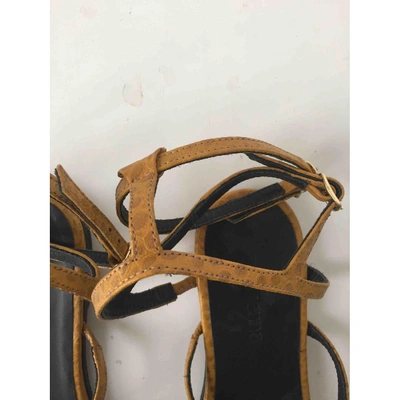 Pre-owned Roseanna Yellow Leather Sandals