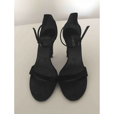 Pre-owned Pinko Black Suede Sandals