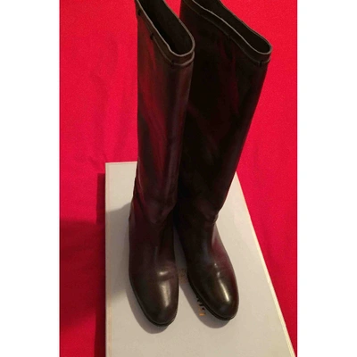 Pre-owned Bruno Magli Leather Boots In Grey