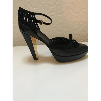 Pre-owned Gucci Black Patent Leather Sandals