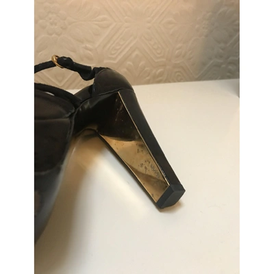 Pre-owned Gucci Black Patent Leather Sandals