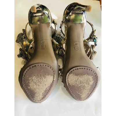 Pre-owned Luis Onofre Metallic Leather Sandals