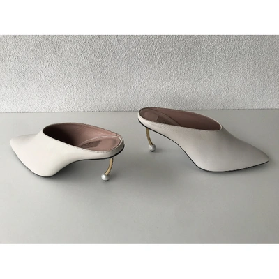 Pre-owned Coliac Leather Sandals In White